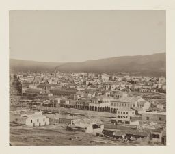 Vue du Pirée (épreuve n° 4/6) © Musée Guimet, Paris, Distr. Rmn / Image Guimet Vue du Pirée (épreuve n° 4/6) © Musée Guimet, Paris, Distr. Rmn / Image Guimet