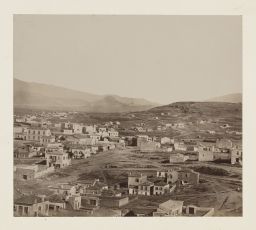 Vue du Pirée (épreuve n° 5/6) © Musée Guimet, Paris, Distr. Rmn / Image Guimet Vue du Pirée (épreuve n° 5/6) © Musée Guimet, Paris, Distr. Rmn / Image Guimet